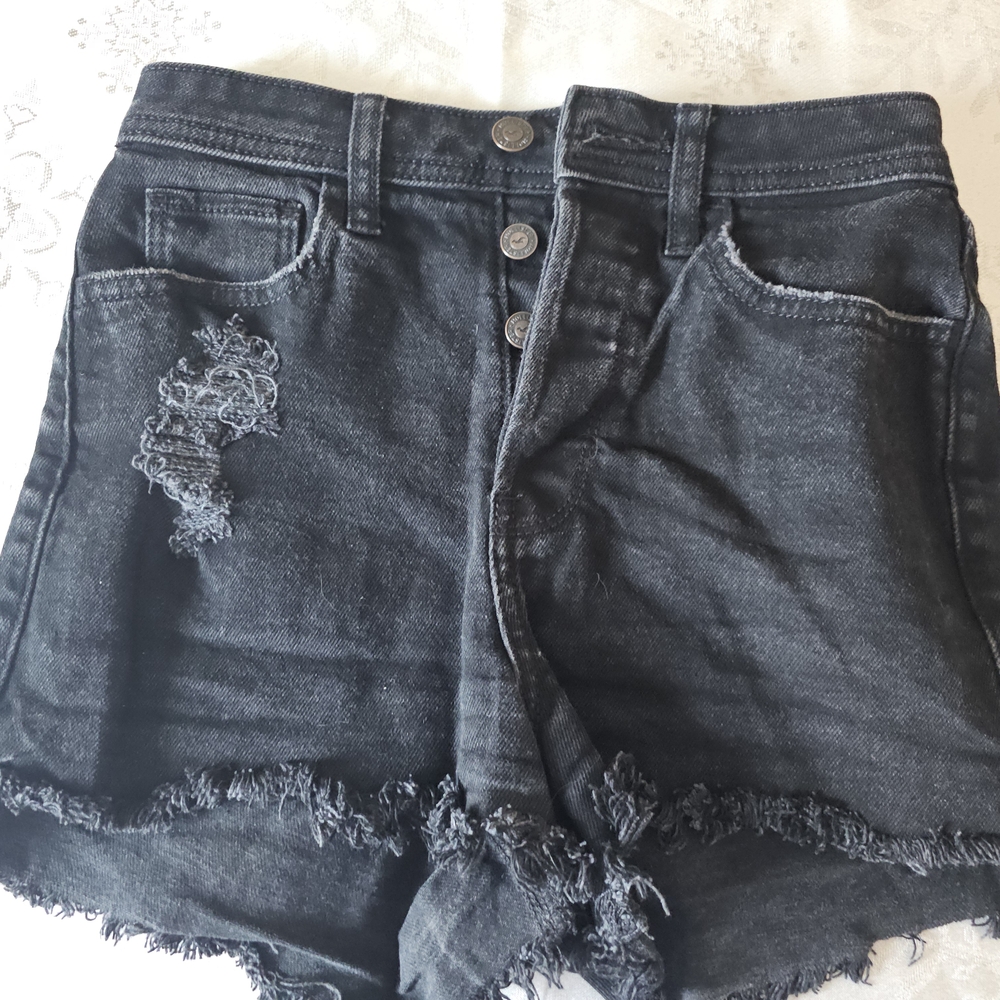 Hollister Women's Black Button Fly Denim Jean Shorts Sz 00 W 23